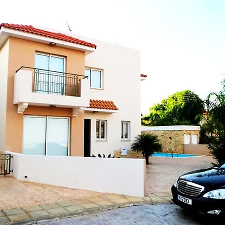 Sunny Nest וילה פאראלימני